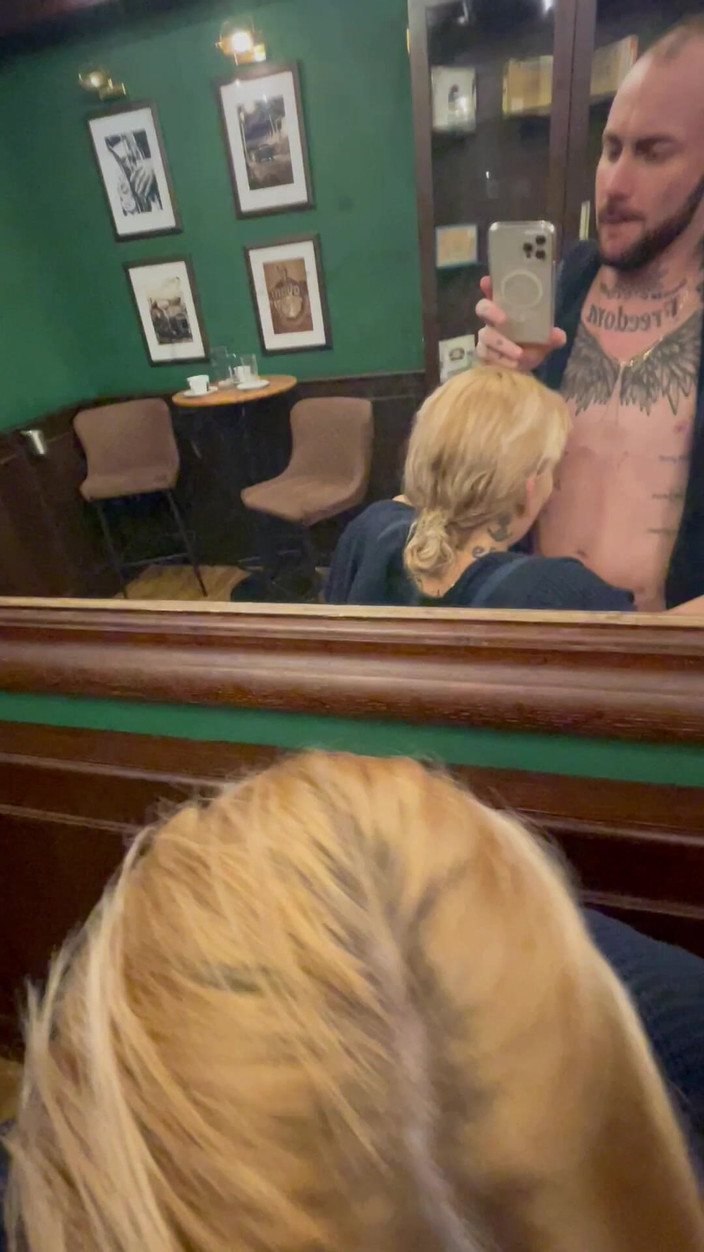 Bonieclydeerotik: Saună în baie termală