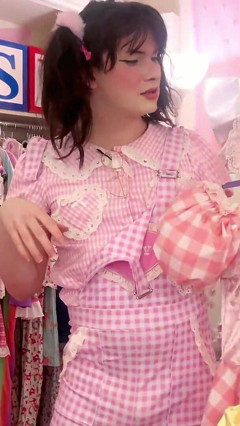 Sissified by a Professional Sissy thumbnail