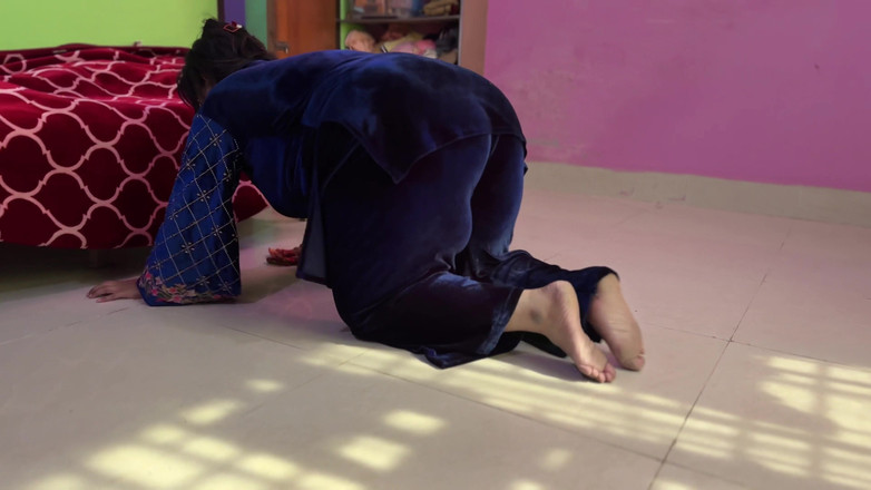 Your Boy's Cum: Egipski duży tyłek i duże cycki gorąca muzułmańska macocha utknęła...