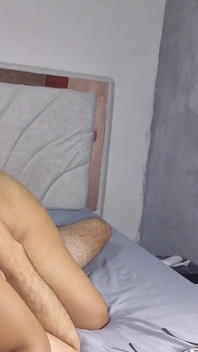 Keilimar Ist Eine Nymphomanische Frau, Der Mann Landet in Ihr Und Sie Will Mehr.