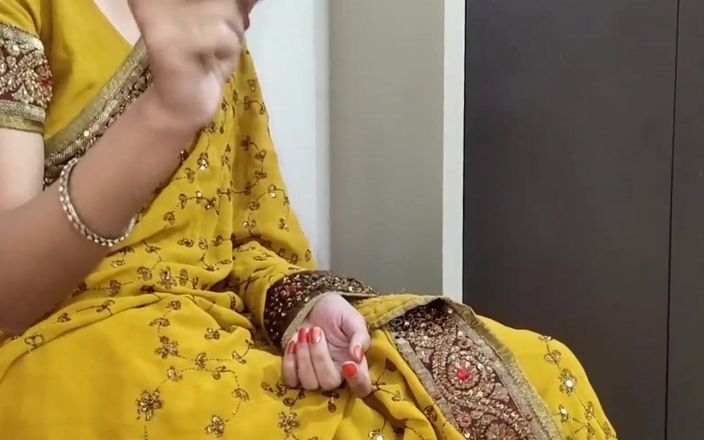 Saara Bhabhi: Mother in Law Fucked Son in Law with Dirty Hindi...