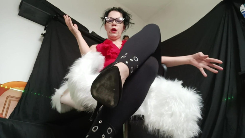 Bergami Melissa: Padronadomination Cum on My Black Decolte'