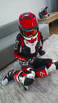 Leker med motorcykelstövlar