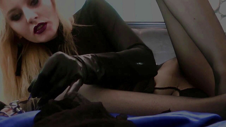 Goddess Celine: आप अपनी स्वतंत्रता की भरपाई करने के लिए कितना तैयार हैं?