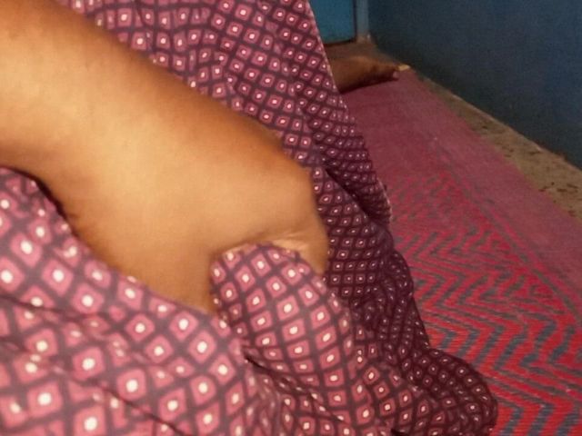 Raj Nandini Bhabhi without big cock fist fucking (Sweet Indian cock)