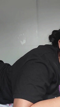 Hot Brunette 18 Years on Webcam