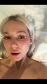 Fuck or Lick My Pussy?