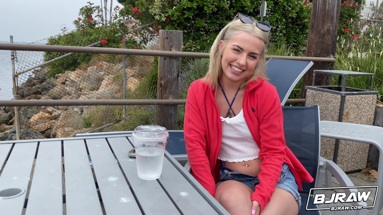 BJ Raw: Bjraw Chanel Camryn stelt zich open voor een hete lading