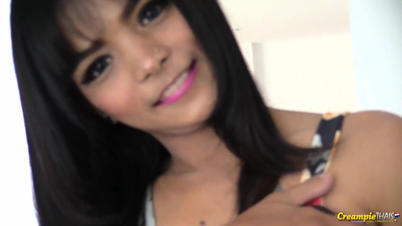 Creampie Thais: Teenie Thai chick Toi filled with hot seed