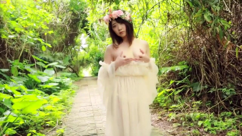 Far East pornography: Ema, une petite demi-sœur, le meilleur - partie 2