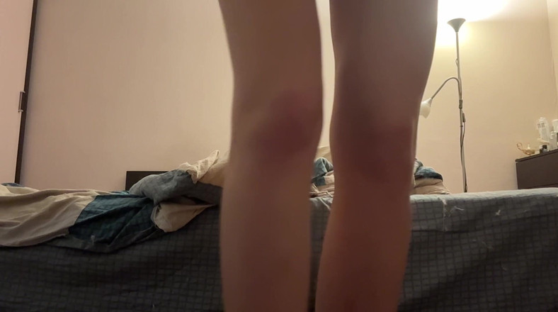 Skinny_lady69: Feet Pussy Gape