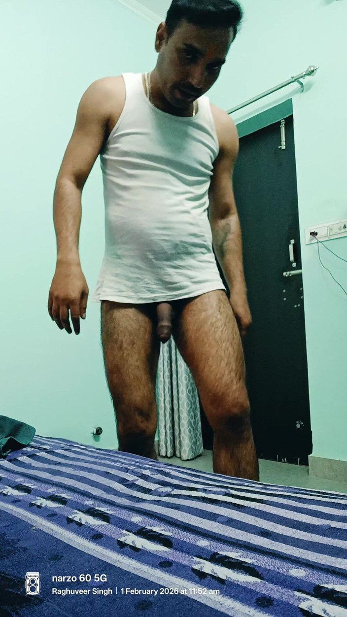 Rajasthani-old-lover: 인도 게이 장교