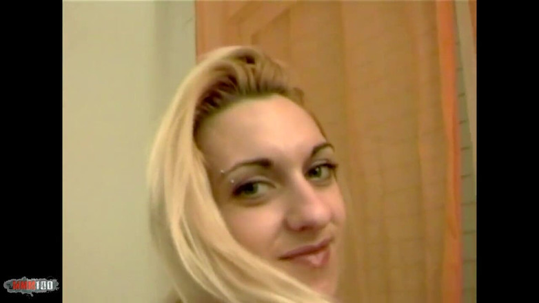 MMM100: Jessica: Nice Teen Blonde Jessica Doing a Hot Striptease
