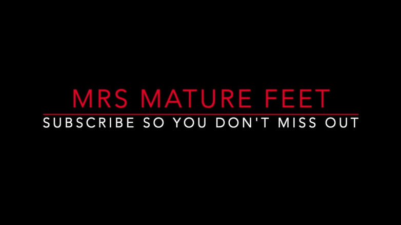 Mr MF: Mrs Mature Feet Getting Her Nylon Soles Covered in Spunk