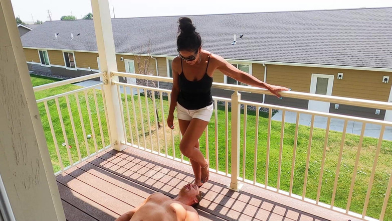 Goddess zephy: ¡Dominación total de los pies!
