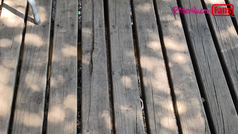 Riderqueen: Fuck in Outdoors - Video for Fans