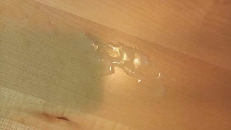 Sticksi: sperma-squirting, medium