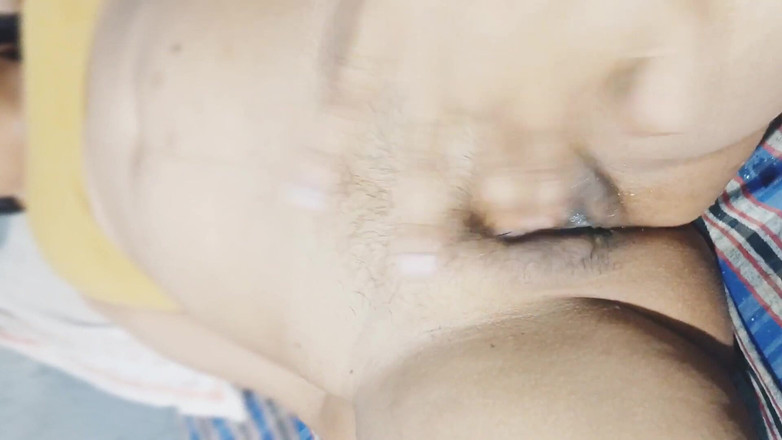 Sexy_girl_nehu: Compilation d’orgasmes non-stop avec squirt d’une bhabhi indienne en hindi,...