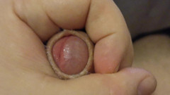 Uhri: Chceš ochutnat moje sperma?