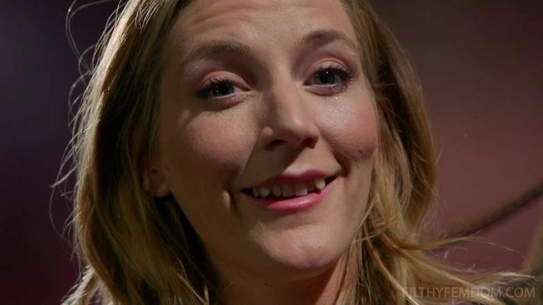 FilthyFemdom: Coaching Masturbatoire Pervers: Le Donjon De Mona Avec Mona Wales