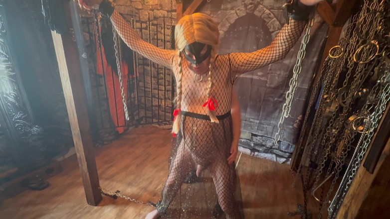 Aaexperiencesltd: Teil 1:- Domina satana und ihr Sklave namens Sklave Andrew.