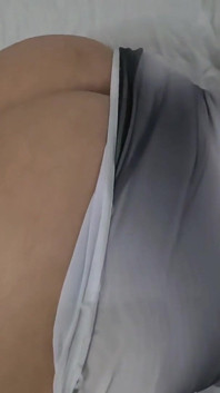 Der sexy arsch der stiefmutter meines freundes