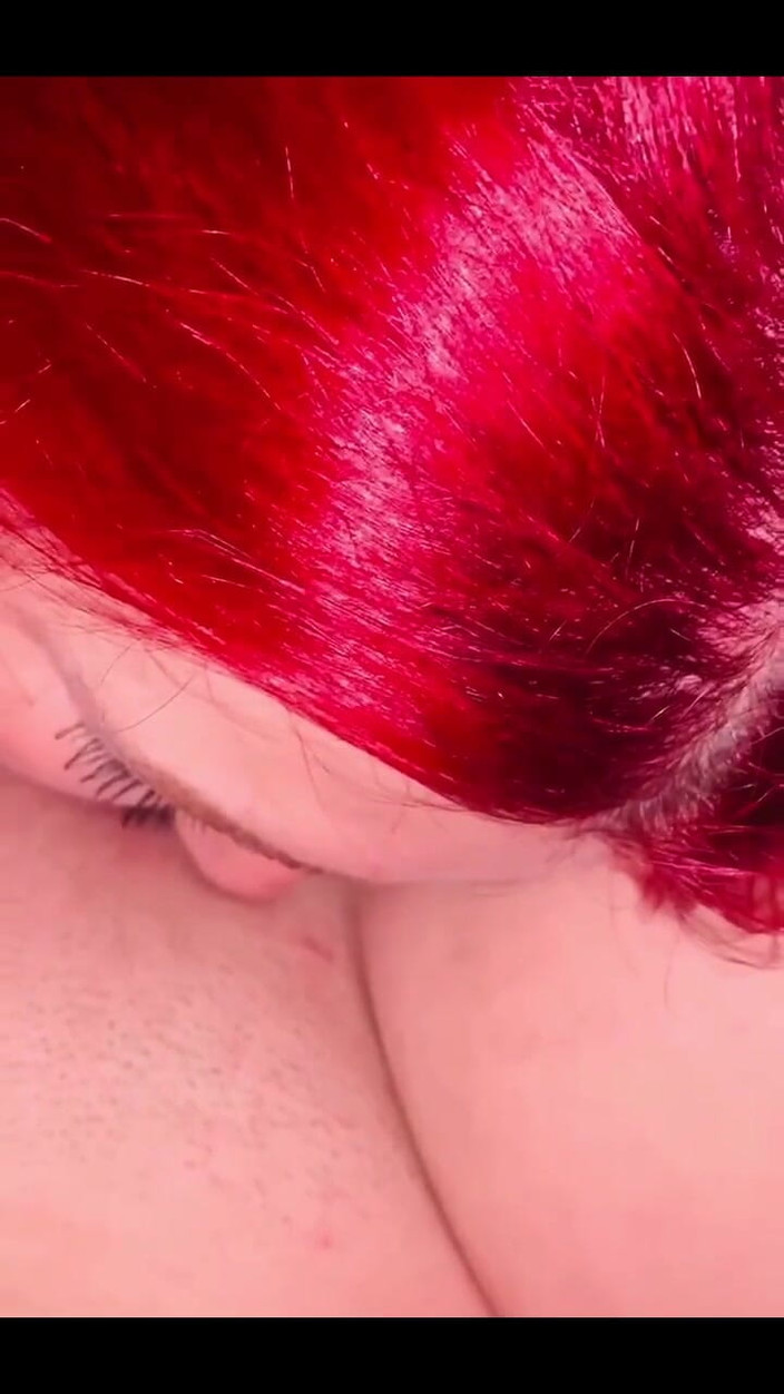 Mistressrola: Lesbiche leccate di figa rosa