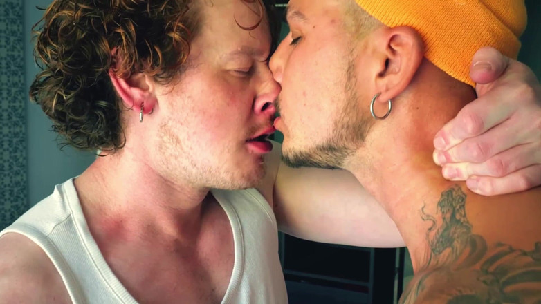 Christian Hunter: Il ruvido skater boy trade lascia i miei buchi demoliti -...