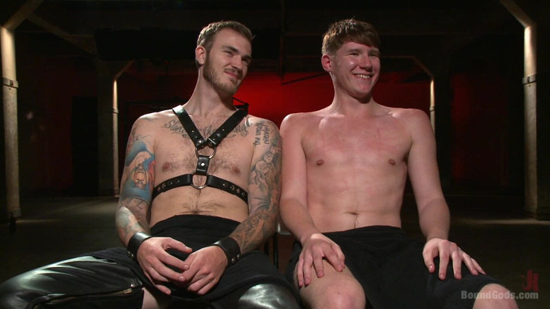 Bound gods: Iniziazione con il ragazzo schiavo
