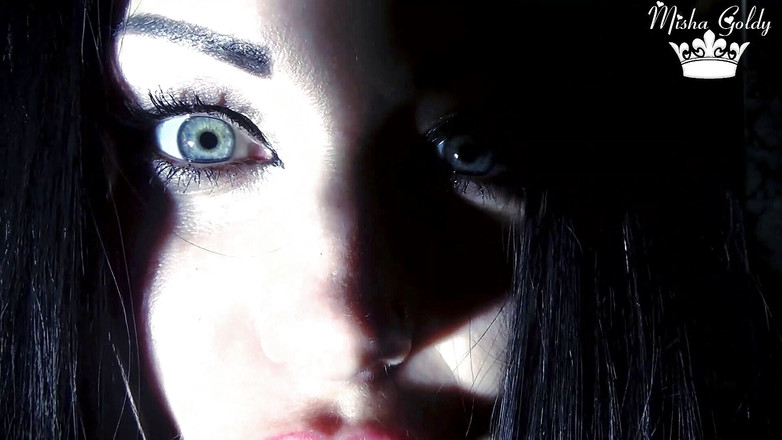 Goddess Misha Goldy: Penyihir seksi dientot habis-habisan sampai dicrot di tenggorokan!