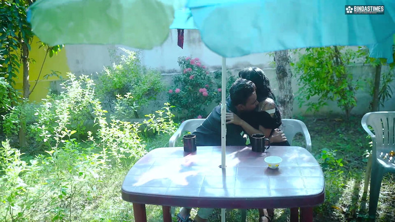 Cine Flix Media: Desi Indian Boy Friend &amp; Girl Friend Outdoor Sex Turns Into...