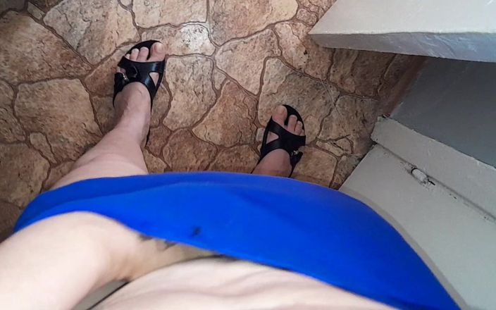 Lesbian-illusion: Я спіймав свого сусіда, який голосно стогне, і ми кінчаємо разом