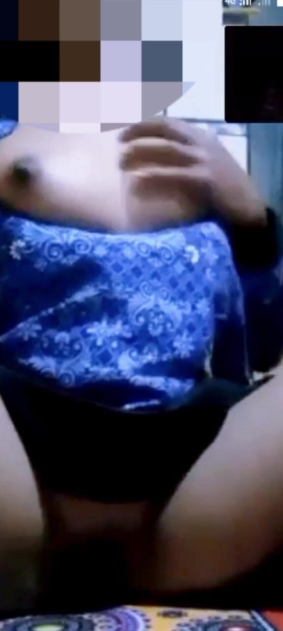 Astriana88: Amazing Squirt a Lot Buk, Teacher