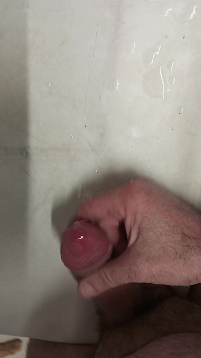 Xauencaliente: My Big Fat Masturbating in Close-up with a Huge Cumshot...