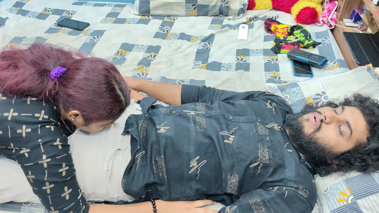 Vaigavarun45: Girl Kissing Boy and Seduce Boy with Hot Romance