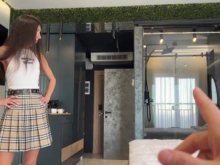 Katty West: 彼女が彼氏とデートする前に私の義理の子に射精 - 中出し