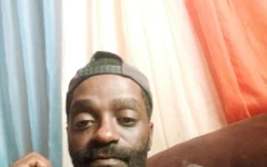 Masturbation en solo, grosse bite noire monstrueuse