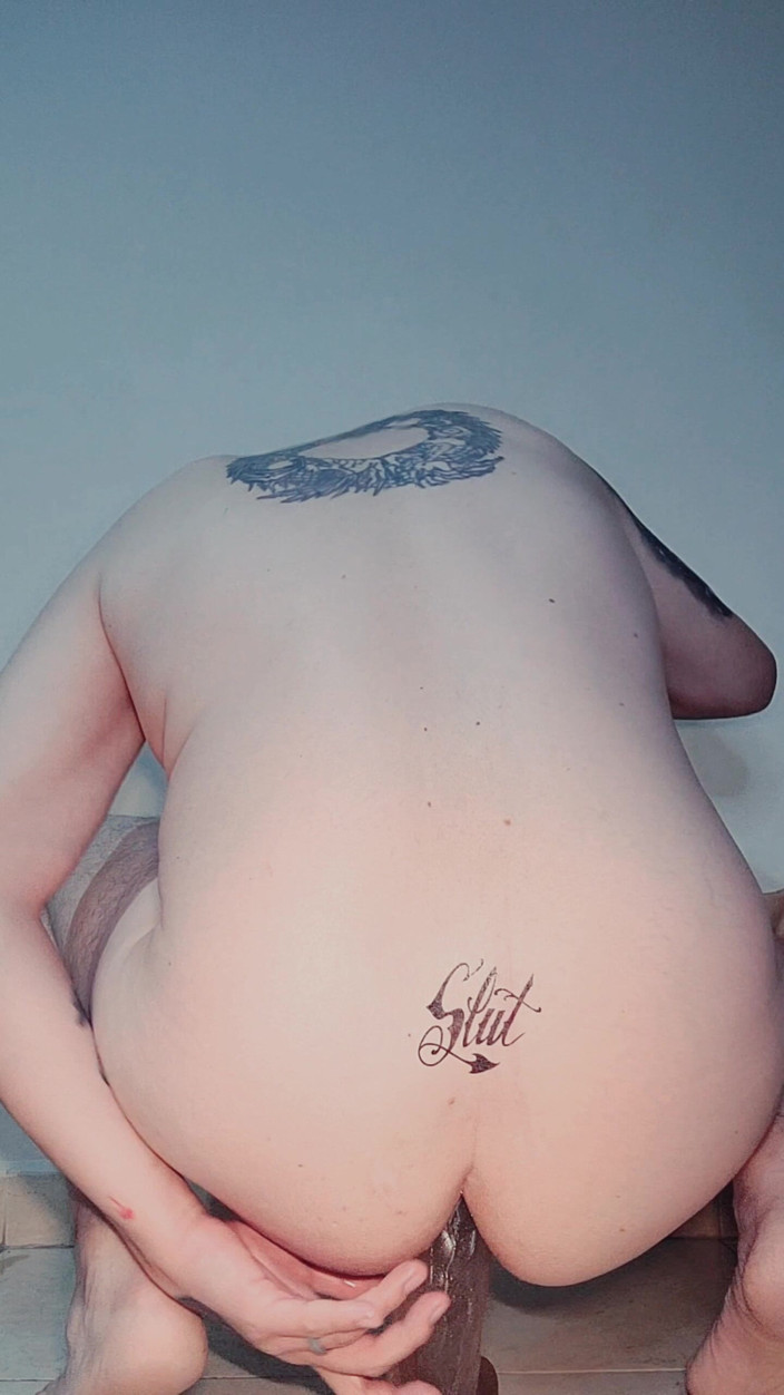 SlutClosetedfag: Consolador puta caliente