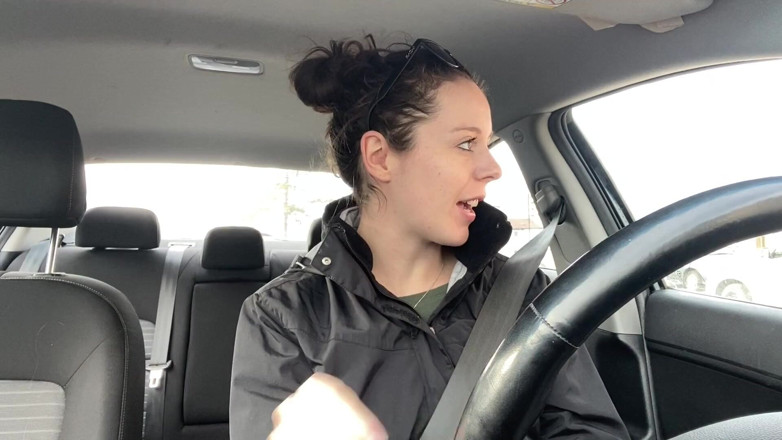 Nadia Foxx: Mając orgazmy w drive thru i w centrum handlowym!