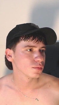 Fucking Me with a 20 Cm Dildo and Then I Put It in My Mouth