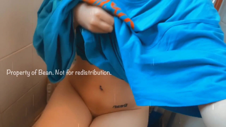 Alice Bean: Banheiro Desespero