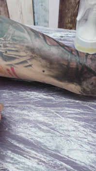 Big Boobed Tattoo Girl Gets Anal Fuck During a Tattoo Session - Gaping and ATM