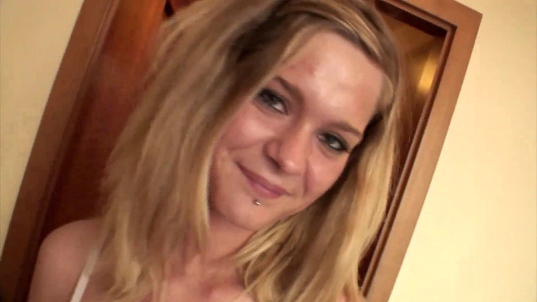 Xtime Network: Sexy blonde cock sucking pussy fucking