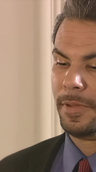Burlacul își audiează propria orgie