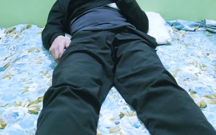 Sairaxsaim: Грязный разговор - за просмотром порно и дрочкой