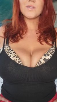 Is the Way That Stepmommy Dresses Giving You a Boner? Full Video on Mv Crush