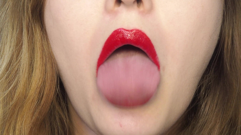 BustyVic: 你会对我的嘴巴做什么