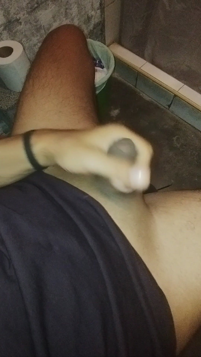 AlexAlejandro13: Udeřil ho