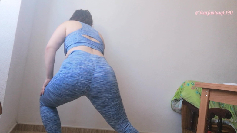 Your fantasy studio: Treino em roupas apertadas