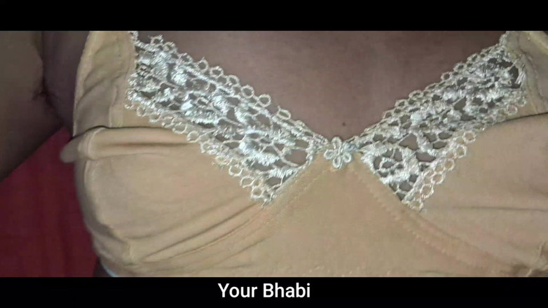 Bhabi: Дези бхабхи трахается с Dewr